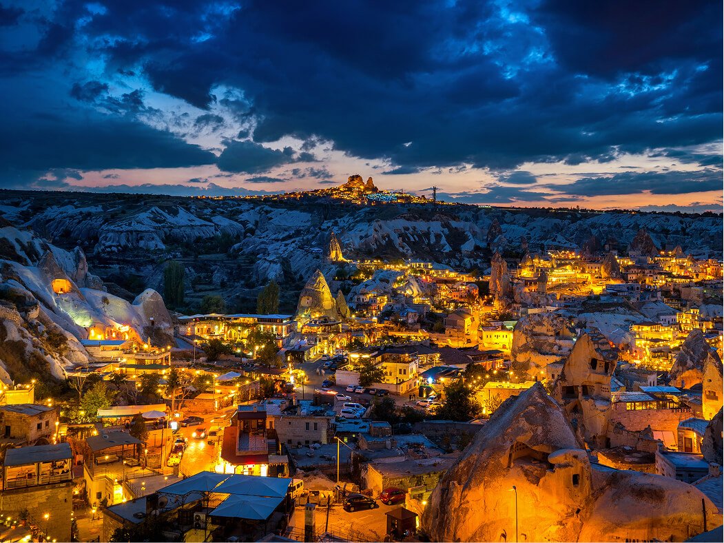 goreme-town-twilight-cappadocia-turkey 1